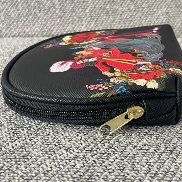 Disney Villains Black Cosmetic Bag - Picture 11 of 16